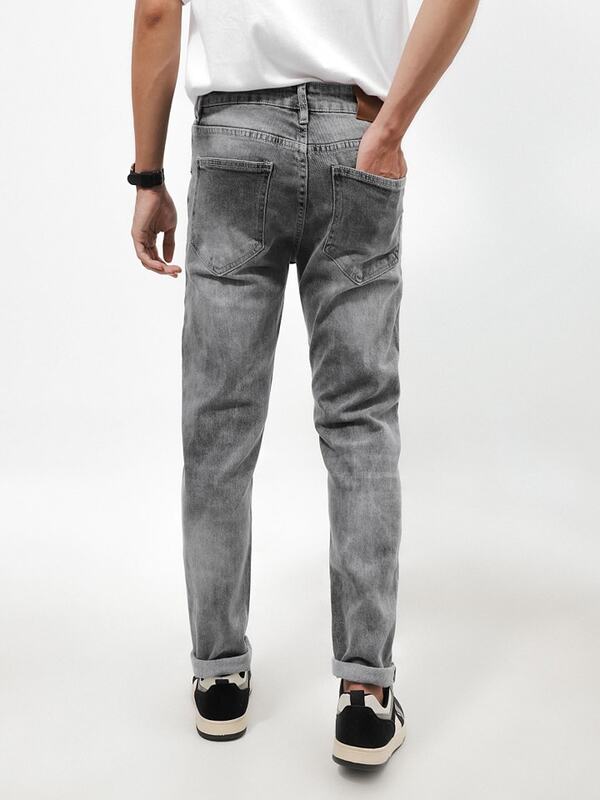 Quần jean Defoxx của chúng tôi được sản xuất từ những nguyên liệu denim tốt nhất
