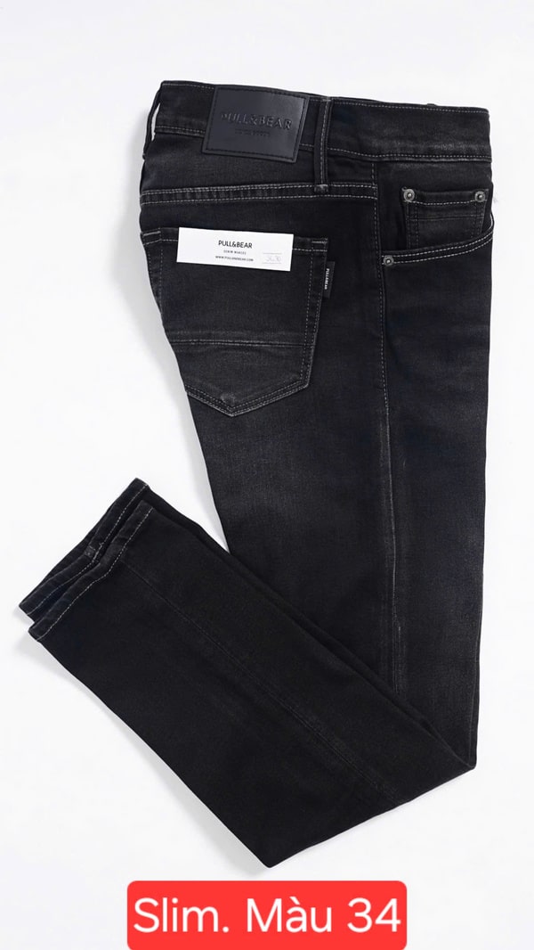 Quần jean Pull Bear xám wash là sự kết hợp hoàn hảo giữa phong cách hiện đại và sự thoải mái.