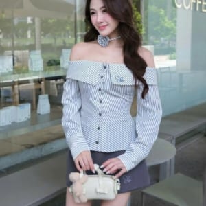 Áo Sọc Dọc Hở Vai Colyn