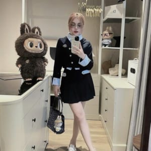  Bộ váy xếp ly và áo vest colyn thanh lịch