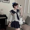 Set sọc Colyn phối cổ thuỷ thủ mix chân váy xếp li - Ảnh 2