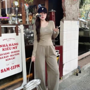 Sỉ Set Áo Tay Dài Colyn Mix Quần Suông