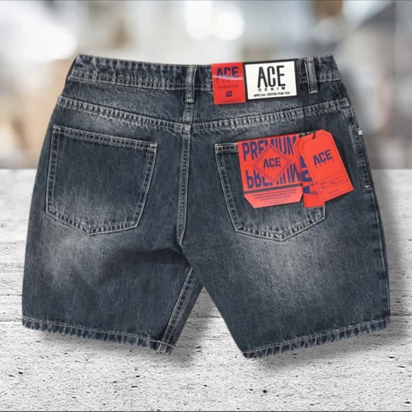 Quần short jean ACE trên gối - Ảnh 2